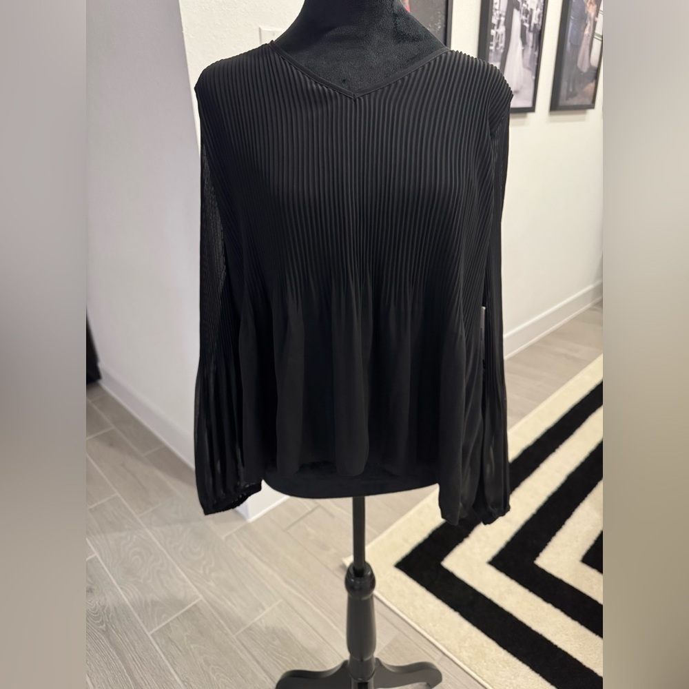 LIVERPOOL Black Sheer Pleated Plisse Top Size Small NWT